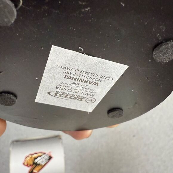 PARKER Fresno Grizzlies Mascot Bobblehead SGA 2019 Moon Landing Edition New - Picture 7 of 10